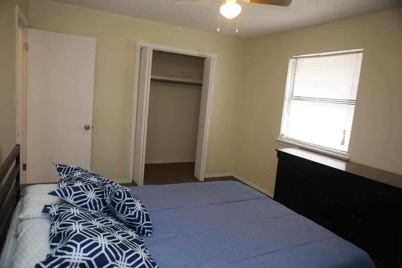 2 Bed/ 1 Bath Next To Ft. Sill Apartment ลอว์ตัน ภายนอก รูปภาพ